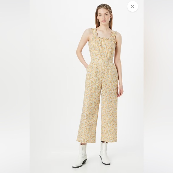 FRNCH Paris dainty floral cut-out jumpsuit - Picture 2 of 12